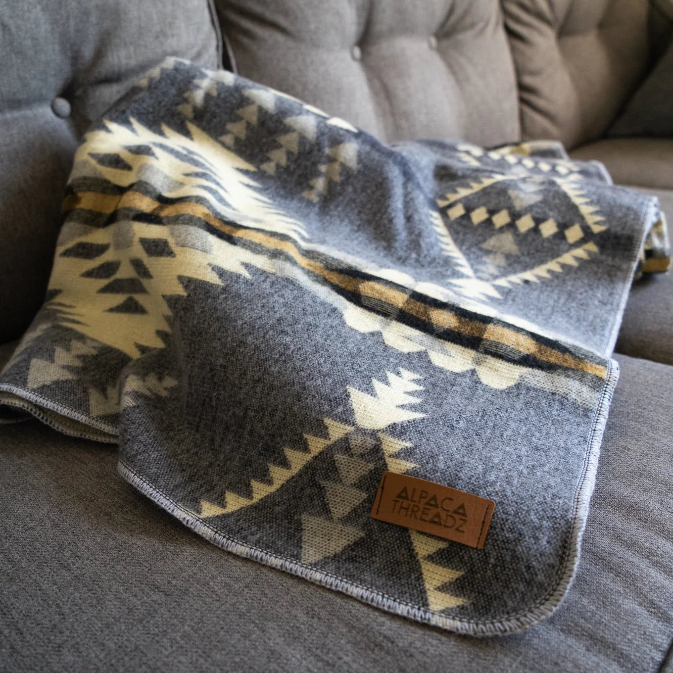 Alpaca Wool Blanket- Cloud