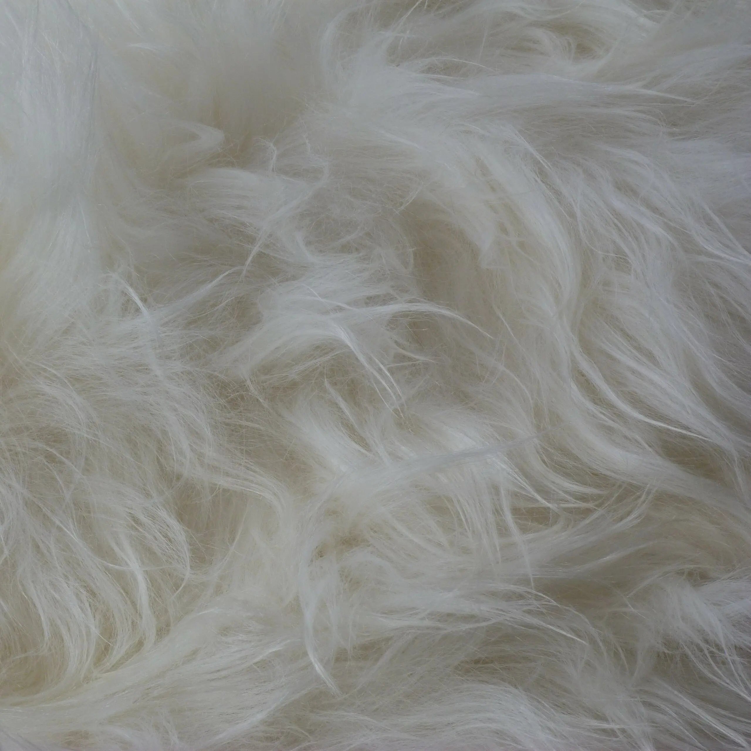 Icelandic Sheepskin- Ivory Approximately 2' x 3'