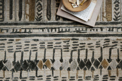 Sojourn Rug- Metal- 2' x 3'
65% Rayon |16% Cotton | 10% Wool | 8% Polyester | 1% Other Fiber