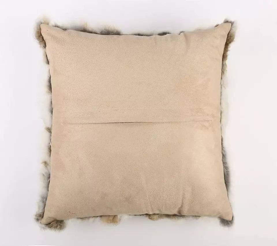 Rabbit Natural Brown Mix Pillow

24' x 24"