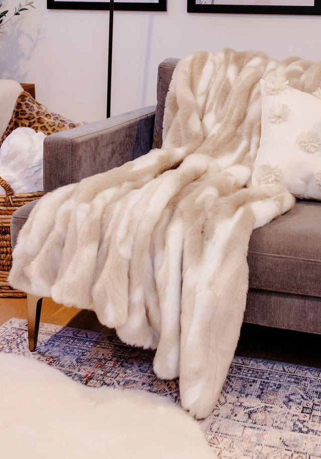 Signature Series Winter Rabbit Faux Fur Throw 60" x 72"