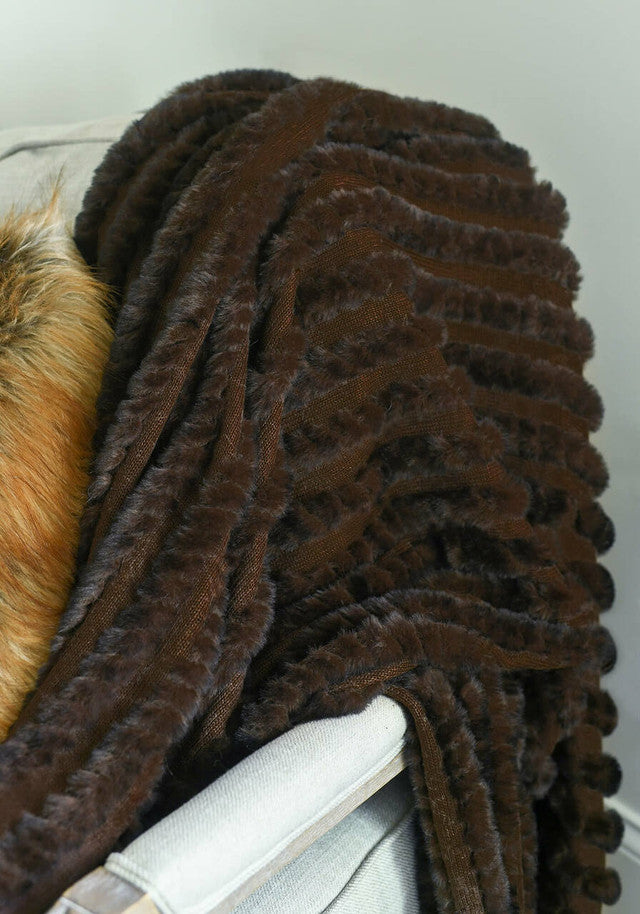 Whiskey Knitted Faux Fur Throw 60" x 72"